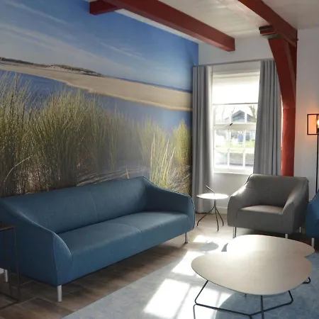 Casa de Férias In Texel Near Sandy Beaches Den Hoorn (North Holland)