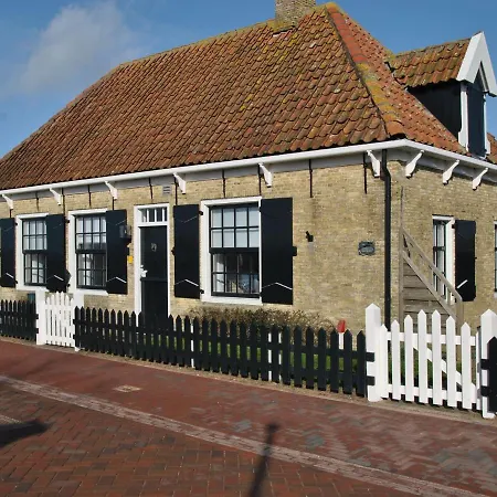 In Texel Near Sandy Beaches * Den Hoorn (North Holland)