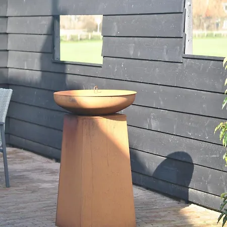 In Texel Near Sandy Beaches Vakantiehuis