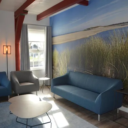 In Texel Near Sandy Beaches Vakantiehuis *