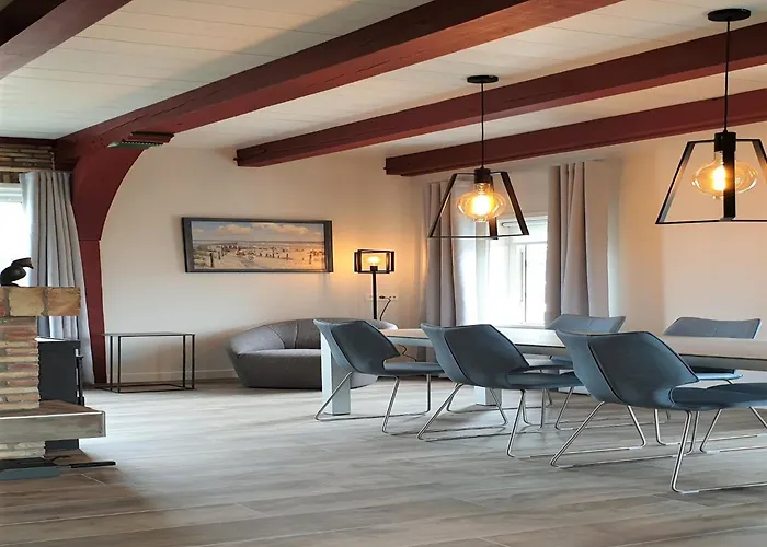 In Texel Near Sandy Beaches Nyaraló Den Hoorn